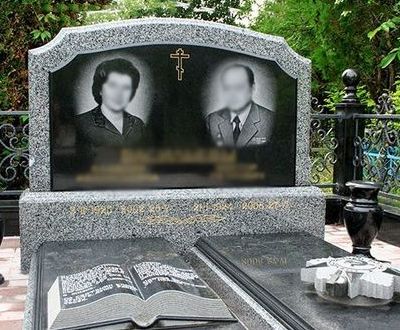 Ваза. Покостовский гранит Туран Памятник Роза из двух видов гранита Пушкин